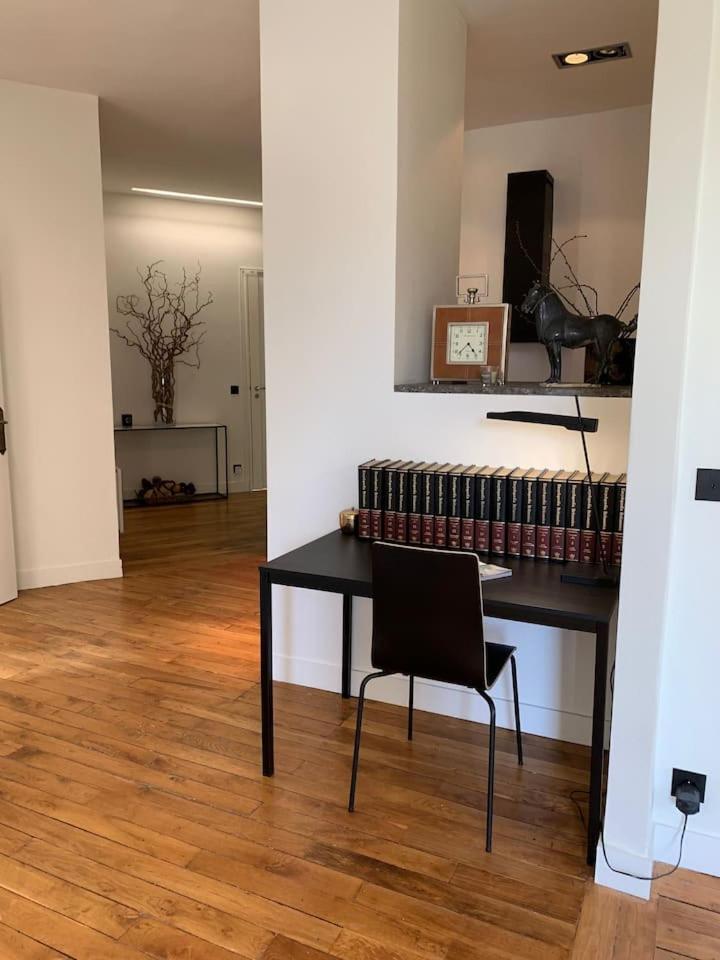 Appartement 3 Chambres Paris 7E Εξωτερικό φωτογραφία